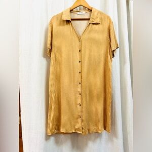 la Relaxed mustard plaid checked button up shirt shirt dress with camp collar L